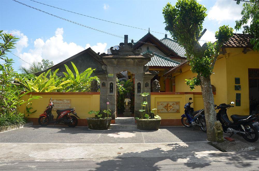 Kudos Guesthouse Ubud Exterior photo