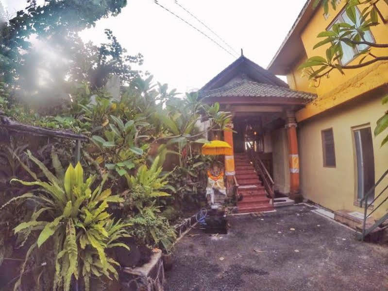 Kudos Guesthouse Ubud Exterior photo